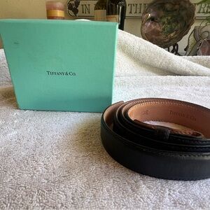 Tiffany & Co. Skinny Black Leather Belt Kit. - size 34